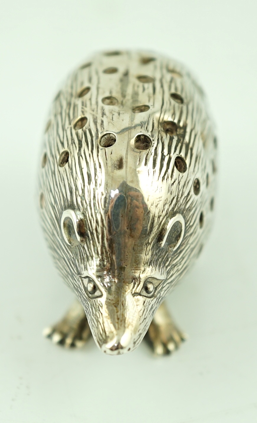 An Edwardian novelty silver pin cushion, modelled as a hedgehog, Levi & Salaman